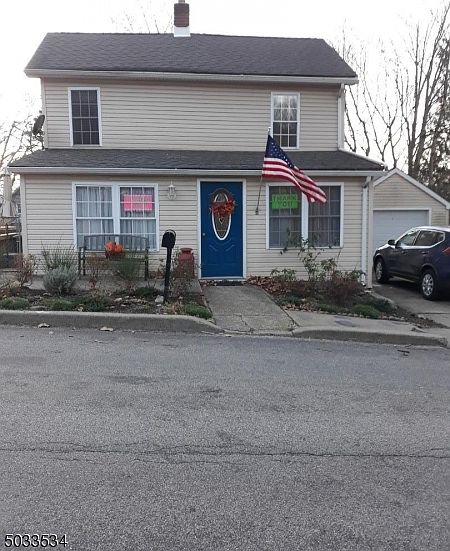 1st image of 38 Edison Ave