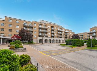 Villa Giardino Rutherford, Vaughan, ON L4K 5N5