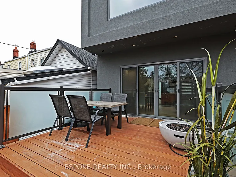 707 Mortimer Ave — Photo 28