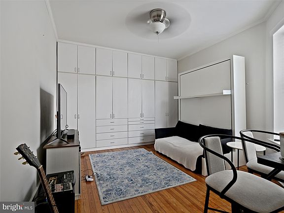 3rd image of 1657 31st St NW APT 108