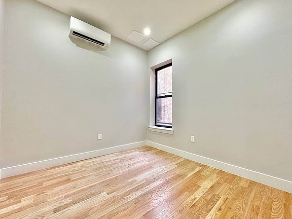 5th image of 1731 Norman St #3B