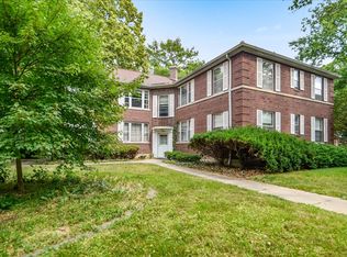 1510 S Race St APT 2, Urbana, IL