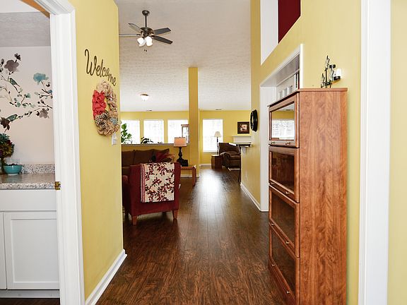 4th image of 5841 Oberlies Way