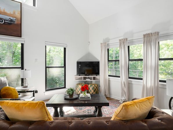 119 Ashland Dr NE #C