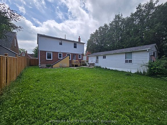 2nd image of 4 Bevdale Rd N