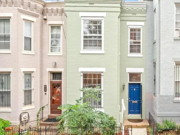 816 D St NE, Washington, DC 20002