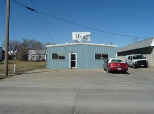 1312 E 27th St, Kearney, NE 68847