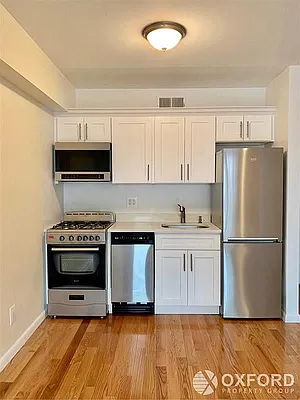 Rented by Oxford Property Group | media 2