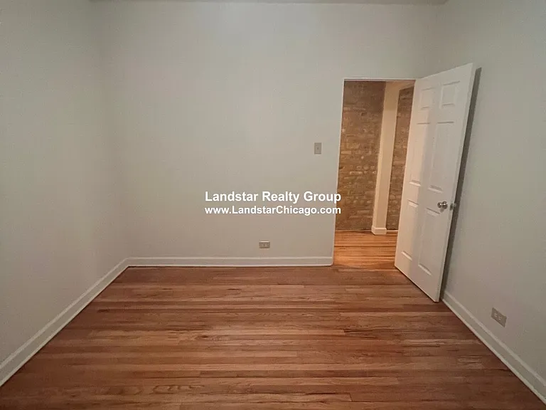 3848 W Ainslie St #2 — Photo 15