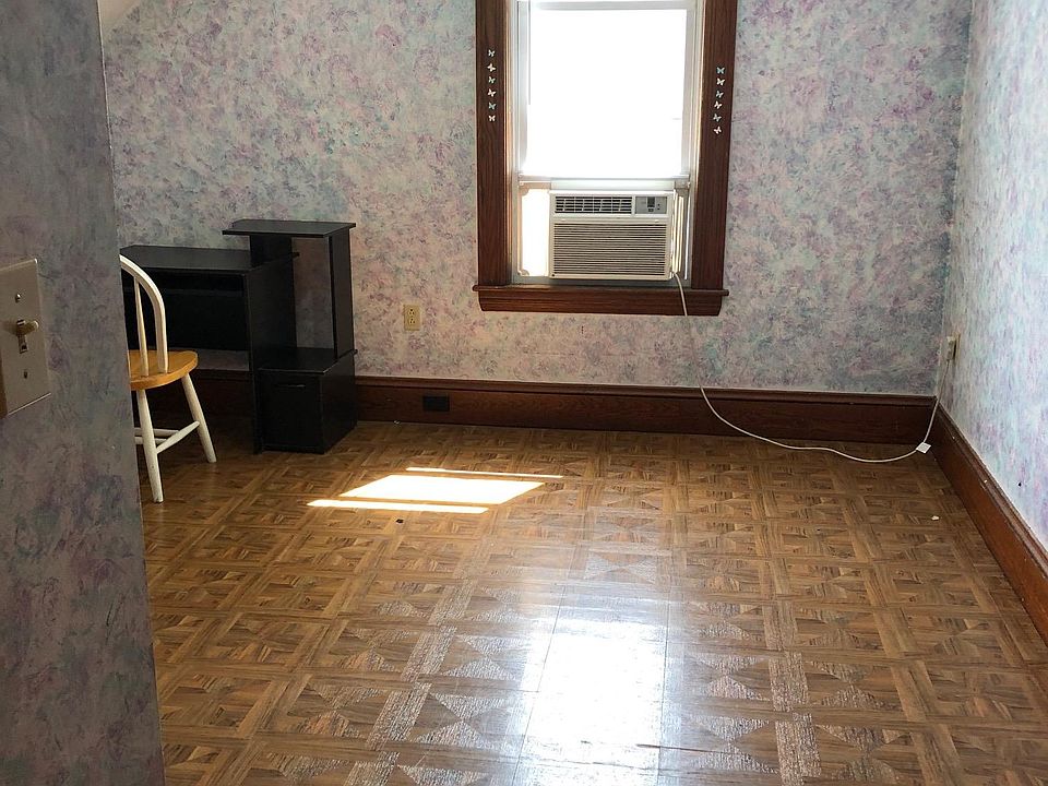 2nd image of 273 White St