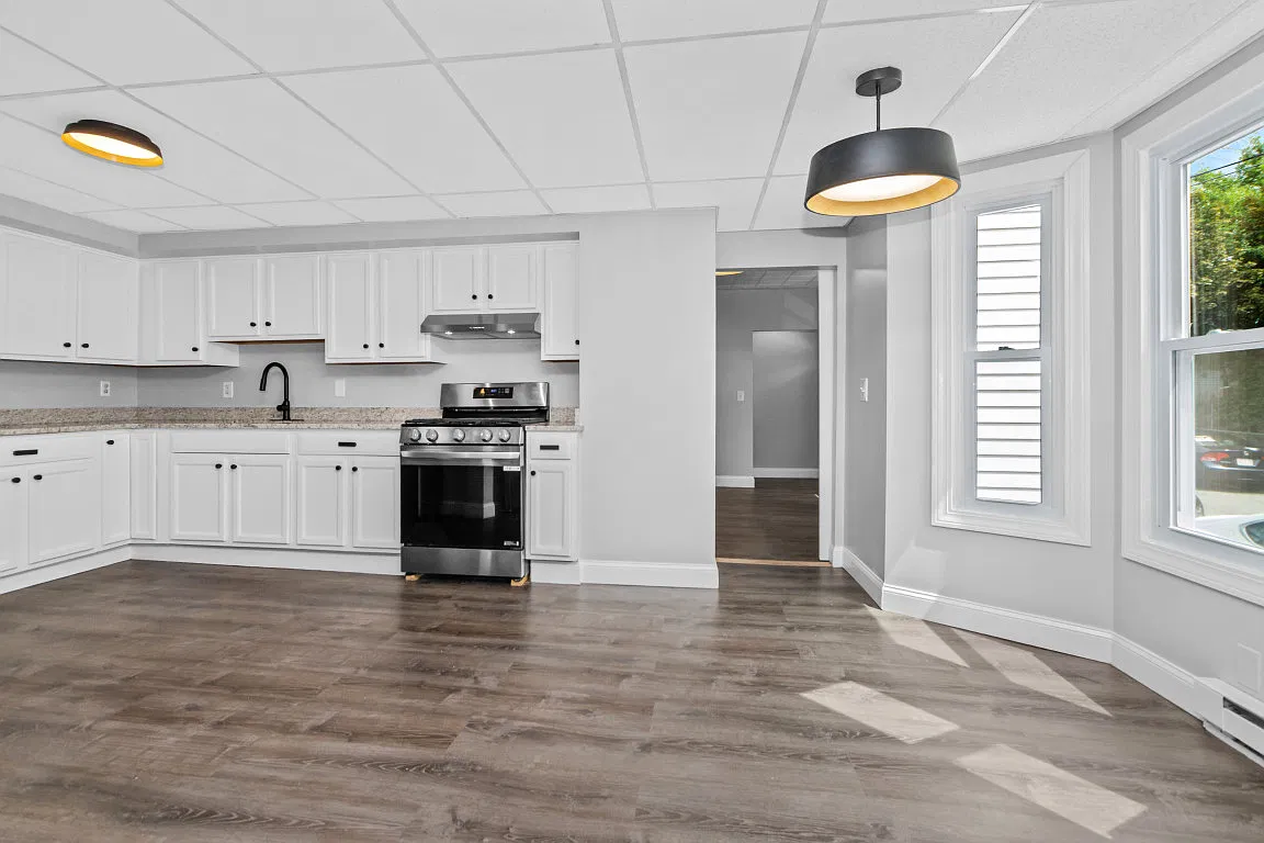 3 bed, 1397 sqft, $3,000 — Photo 4