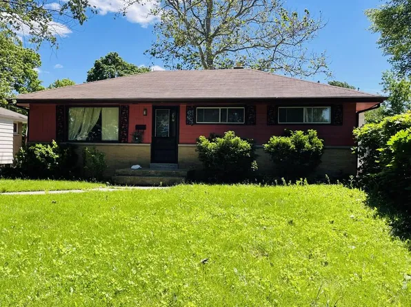 8835 West Rohr AVENUE, Milwaukee, WI 53225