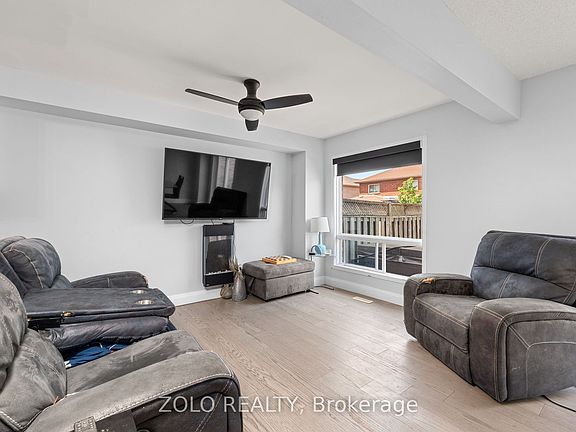 5th image of 176 Fairwood Dr