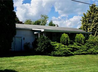 4370 4th St, Walnutport, PA 18088