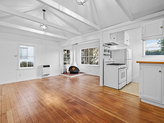 2nd image of 26 Rose Ave