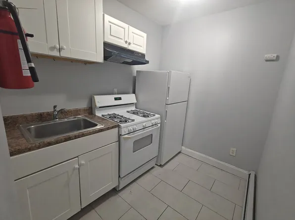 143 N 4th St #1, Paterson, NJ 07522