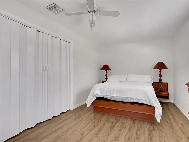 2772 Riverview Dr — Photo 13