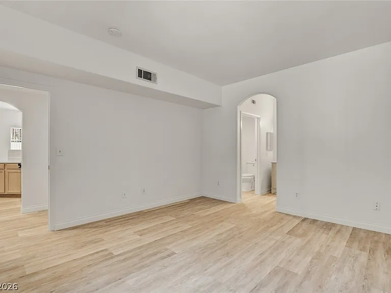 9000 Las Vegas Blvd S #1079 — Photo 30