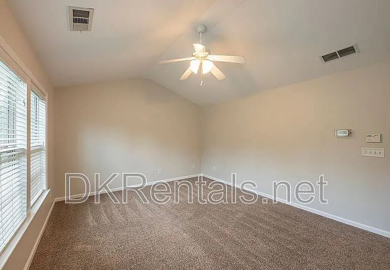 804 Araya Ct — Photo 35
