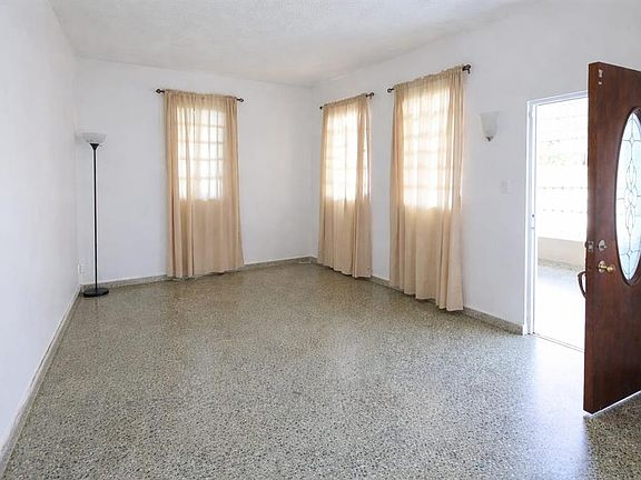 2nd image of Calle 17 Ext #Y-10