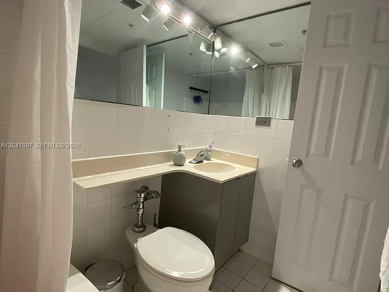 1500 Bay Rd #1408S — Photo 9