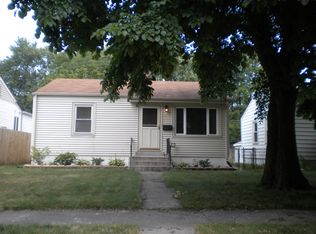 7413 Southeastern Ave, Hammond, IN 46324