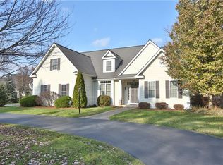 20 Jordan Rd, Pittsford, NY 14534