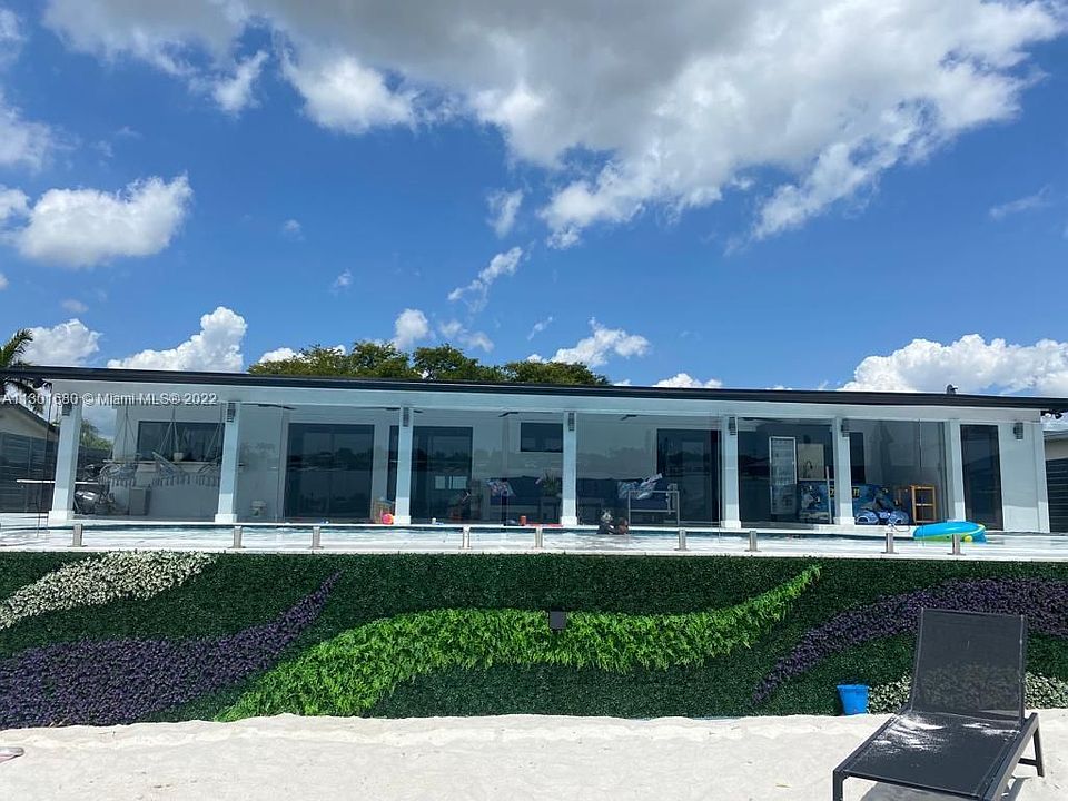 17615 NW 85th Ave, Hialeah, FL 33015 | Zillow