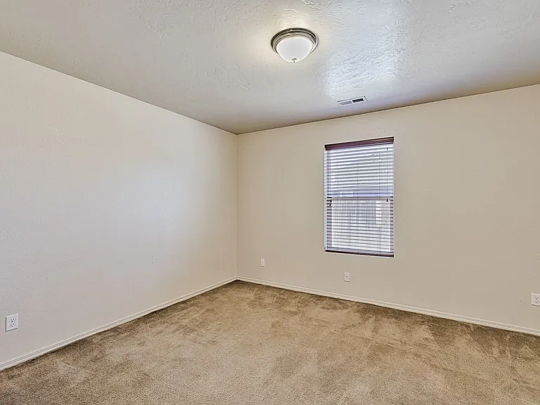 1052 N Star Bright Ln — Photo 10