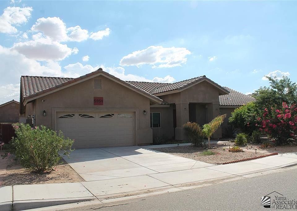 1st image of 5951 E 45th Pl