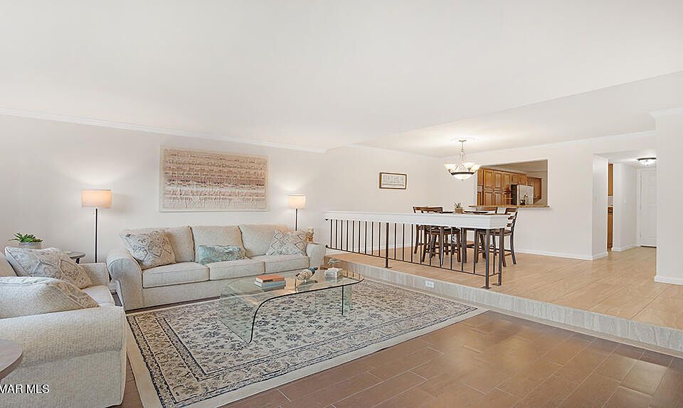 1st image of 601 Island View Cir