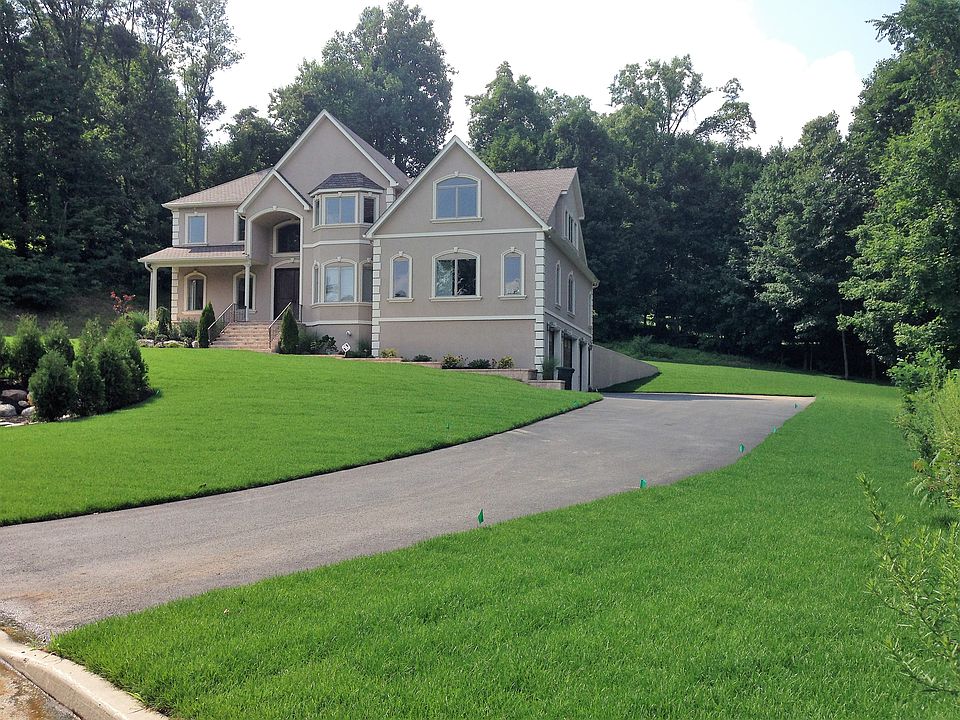 1st image of 5 Brianna Ct