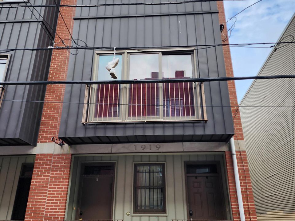 1st image of 1919 N Gratz St #B