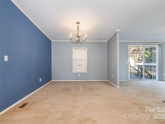 4th image of 105 Shall Mar Ln