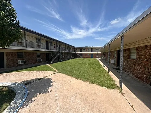 Highpoint Estate Apartments Photo 1 Highpoint Estate Apartments Photo 1