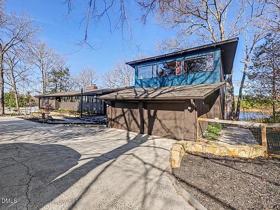4th image of 1228 Quandary Lake Ln