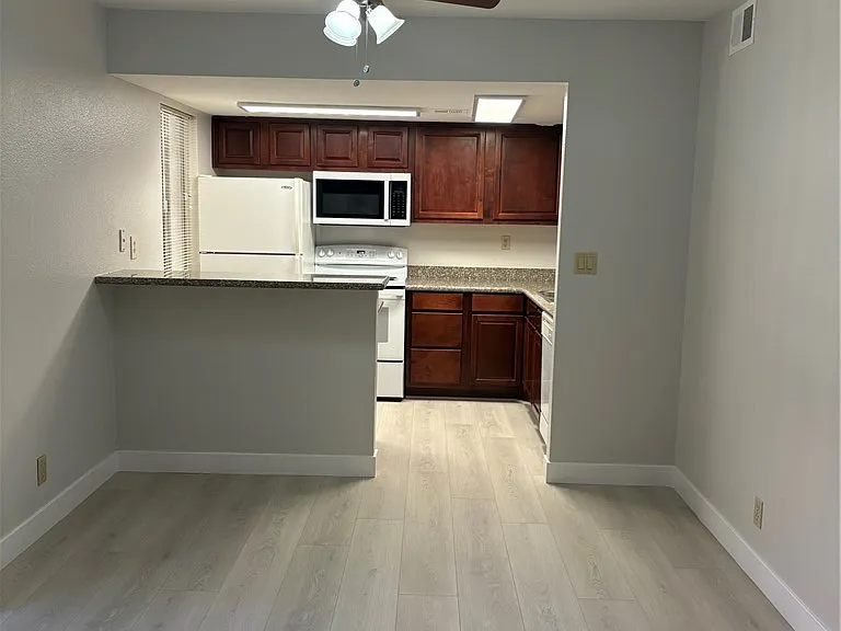 5278 River Glen Dr #411 — Photo 4