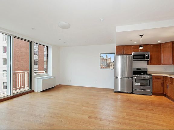 4th image of 273 W 122nd St #3