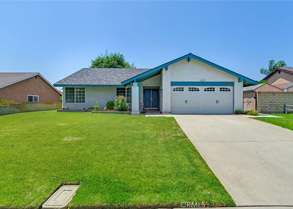 1st image of 3635 York Cir