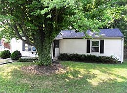 2nd image of 4029 Alexander Ln