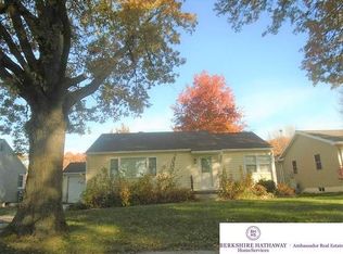 740 W 8th St, Wahoo, NE 68066
