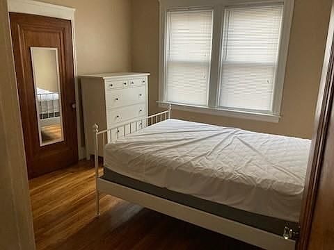 5th image of 51 Huxley Ave #2