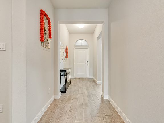 4th image of 11229 Guinness Dr
