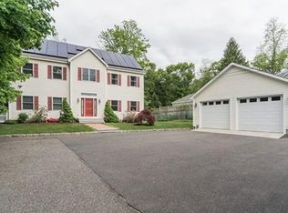 221 Main St, Wayland, MA 01778