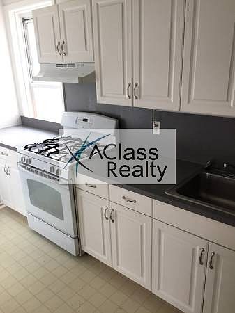1st image of 3011 49th St APT 3N