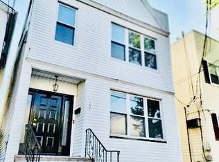 137 Terhune Ave, Jersey City, NJ 07305