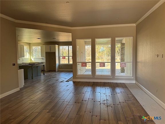 5th image of 1312 Shirley Faye Ln