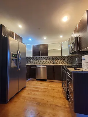 Rented by Landlord Management New York | media 9