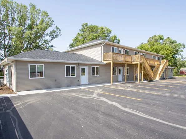 Meadow Creek Apartments