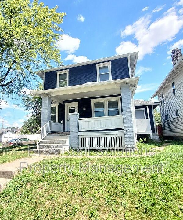 1st image of 488 Woodbury Ave